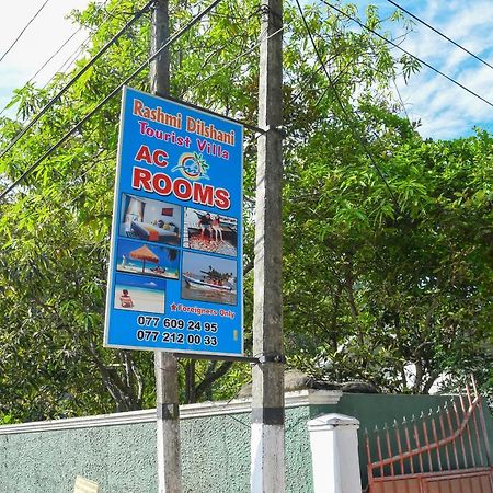 Rashmi Homestay Balapitiya Bagian luar foto