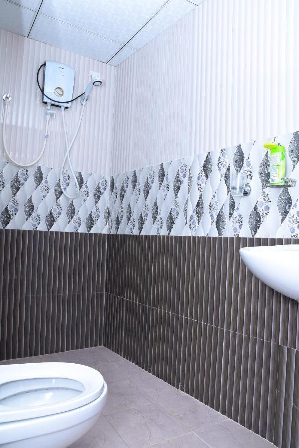 Rashmi Homestay Balapitiya Bagian luar foto