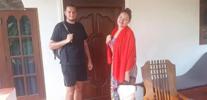 Rashmi Homestay Balapitiya Bagian luar foto